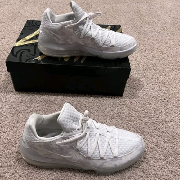 Nike Air LeBron XVII 17 low basketball shoes white platinum camo camouflage 12.5 - Picture 2 of 5